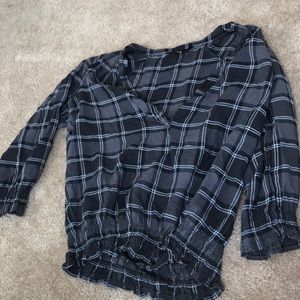 Dark plaid mid-sleeve Blouse